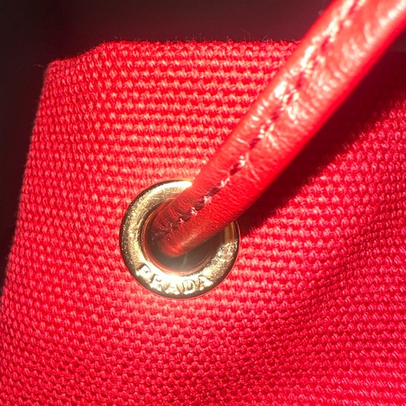 Prada mixed canvas and wicker hand or crossbody bag. - Picture 9 of 9